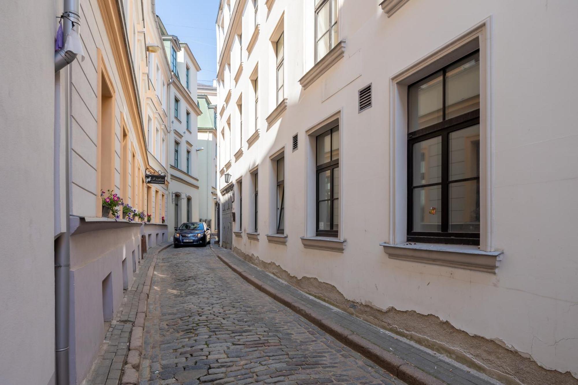 Spacious 1-Bedroom Apartment In The Heart Of Old Town Riga Exterior foto